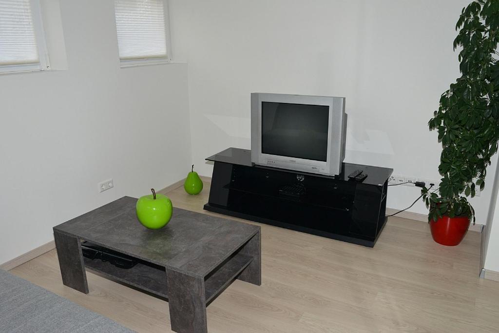Apartment In Reutlingen / Sickenhausen エクステリア 写真